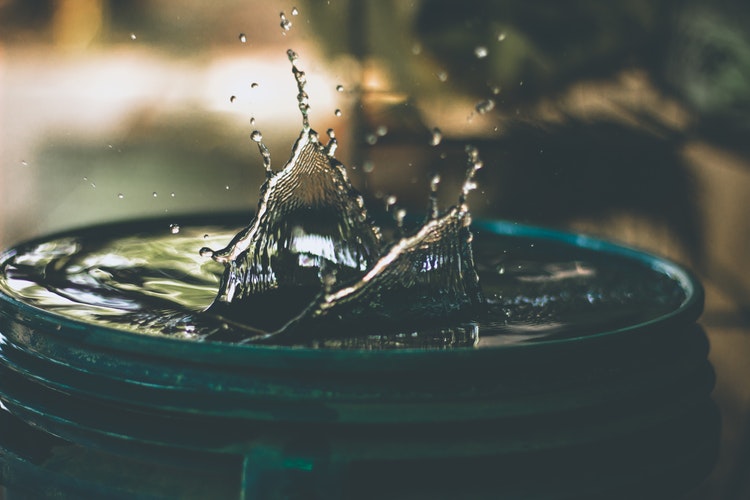 Water-photo-1495774539583-885e02cca8c2