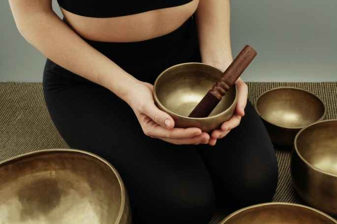 SOUL VIBRATIONS VS SINGING BOWL